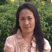 Mila Harvie from Down Under Visa, Filipina lady and Tagalog speaker, married to Jeff Harvie